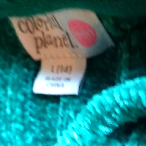 Girls green sweater with hood ,New - Picture 3 of 5